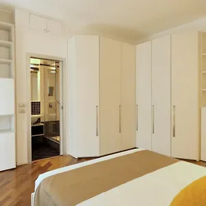  Апартаменты Heart San Sepolcro Duomo
